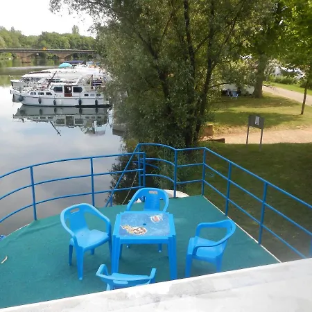 Maison Flottante Sur La Seille Cuisery Exterior photo